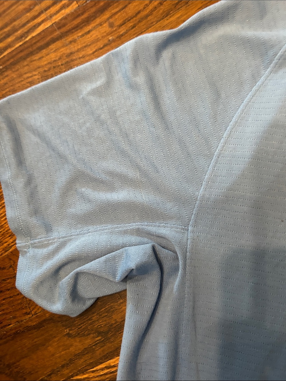 lululemon athletica Light Blue Short-Sleeve Women's Tee - Picture 3 of 5
